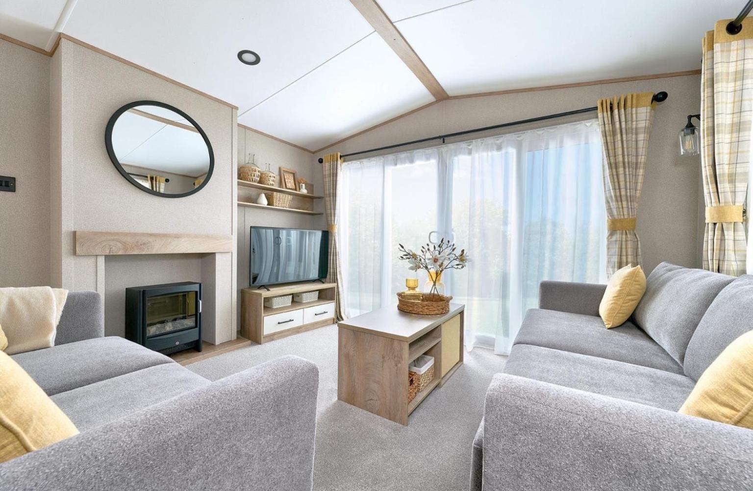 Emma'S Oasis 2-Bedroom Caravan At Durdle Door Sleeps 4 West Lulworth Exteriér fotografie